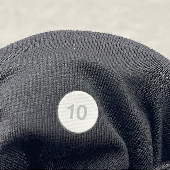 Lululemon Black Gray Chevron Wunder Under Leggings Size 10 - Picture 6 of 9